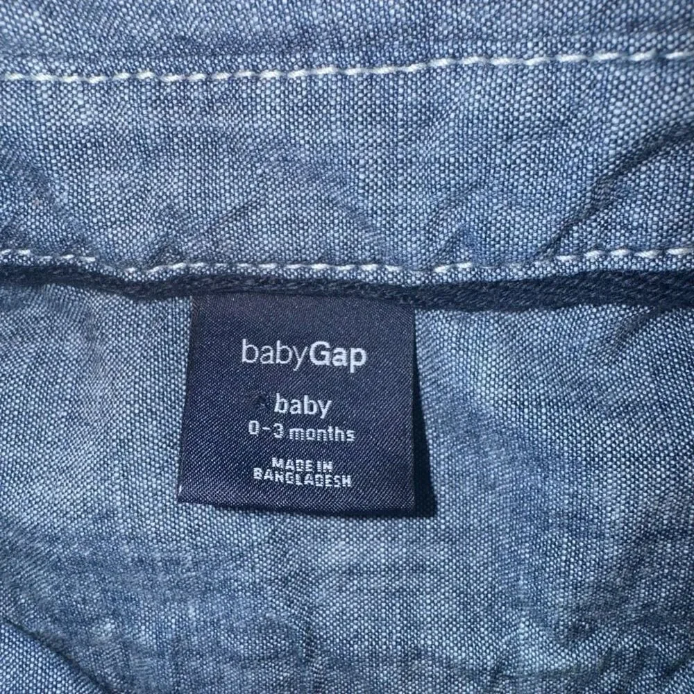 🏈 Baby Gap Denim Romper 0-3 Months